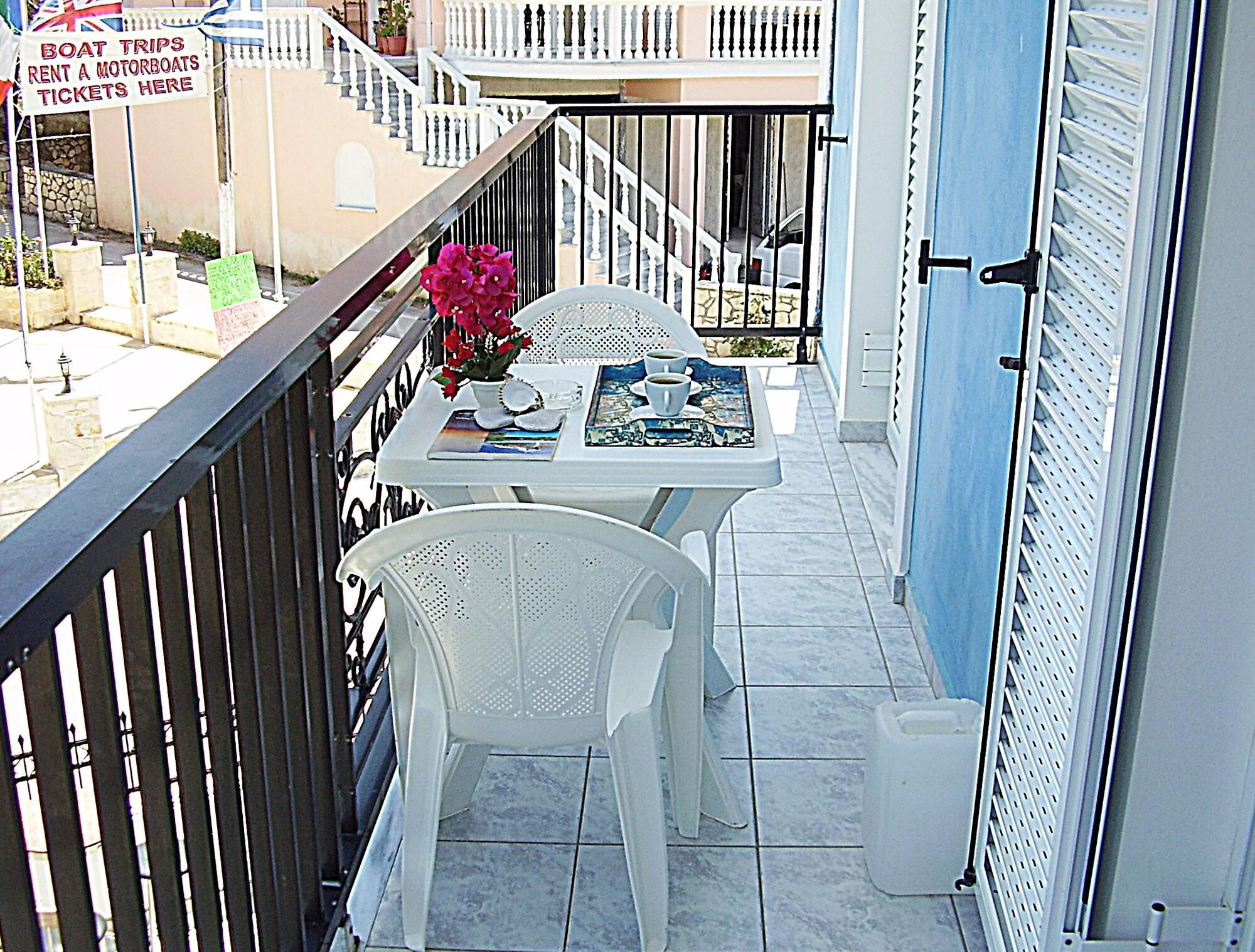 Blue Lake Holiday Homes - Keri Summer Escape Luaran gambar